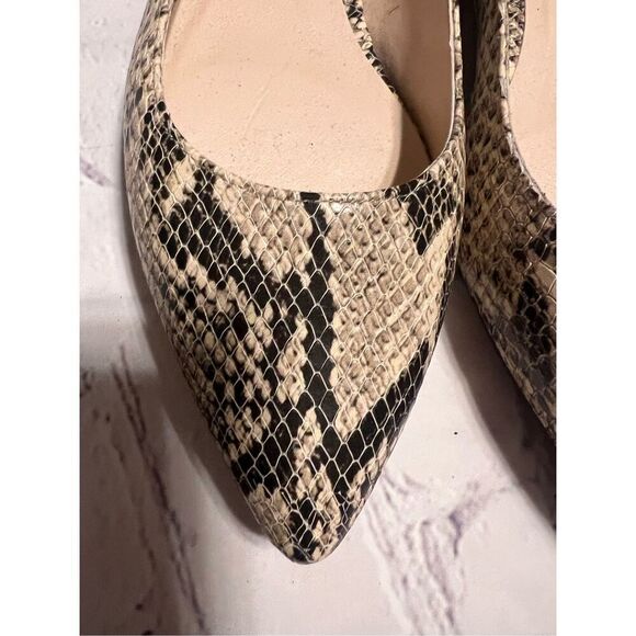 Cole Haan Size 6.5 Pointed Toe Ankle Strap Flats Snakeskin Print Neutral Spring - Picture 4 of 13